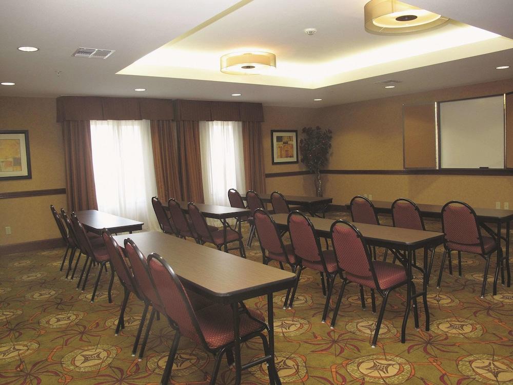La Quinta By Wyndham Lawton / Fort Sill Екстер'єр фото